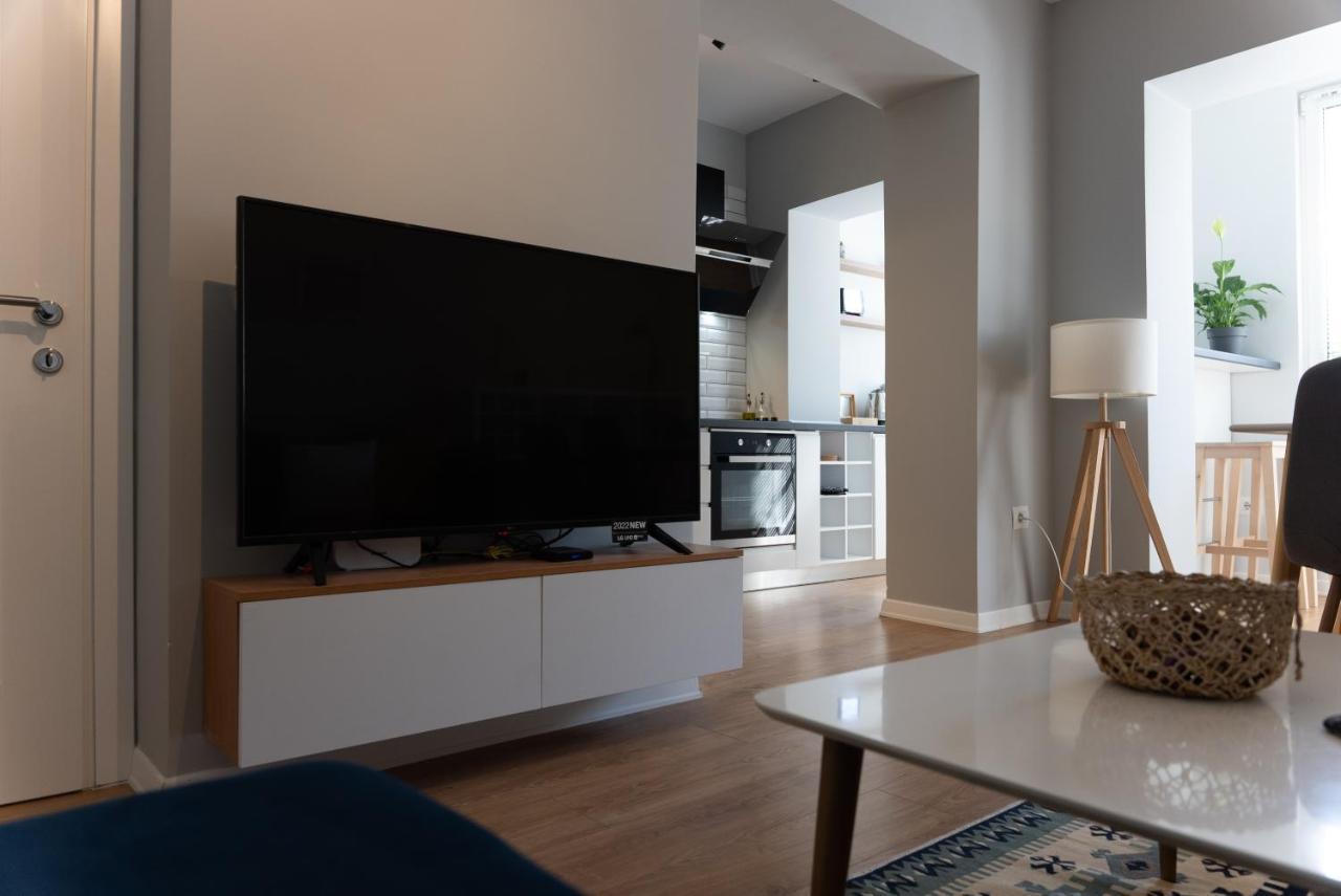 City Center Apartment Tiranë Luaran gambar