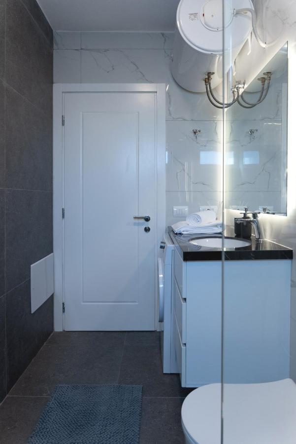 City Center Apartment Tiranë Luaran gambar